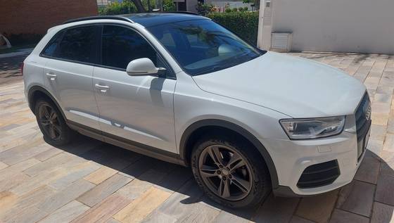 AUDI Q3 1.4 TFSI ATTRACTION FLEX 4P S TRONIC